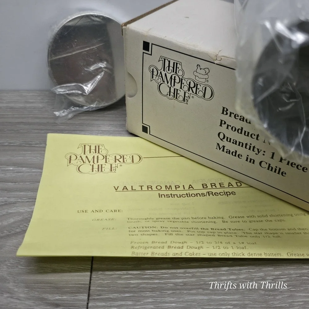THE PAMPERED CHEF - VALTROMPIA‎ BREAD TUBE - 1560 HEART - In Box With Papers